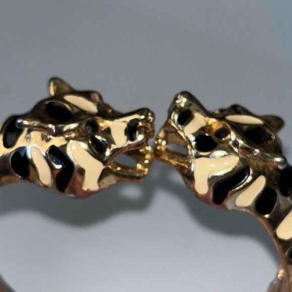 Vtg Natasha hinged cuff bracelet striped tiger/cheetah/dragon - Picture 4 of 8